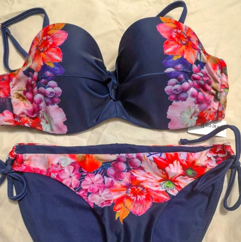 🌺Host Pick🌺 NEW 2 piece Bathing Suit